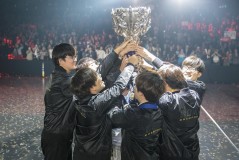 高校足球联赛焦点之战：北大险胜清华，学霸之争引爆青春激情